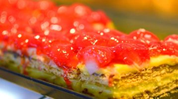 Bäckerei Fahrni Belp Erdbeercremeschnitten